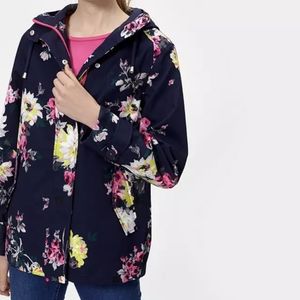 Flash Sale! Joules Right As Rain Jacket